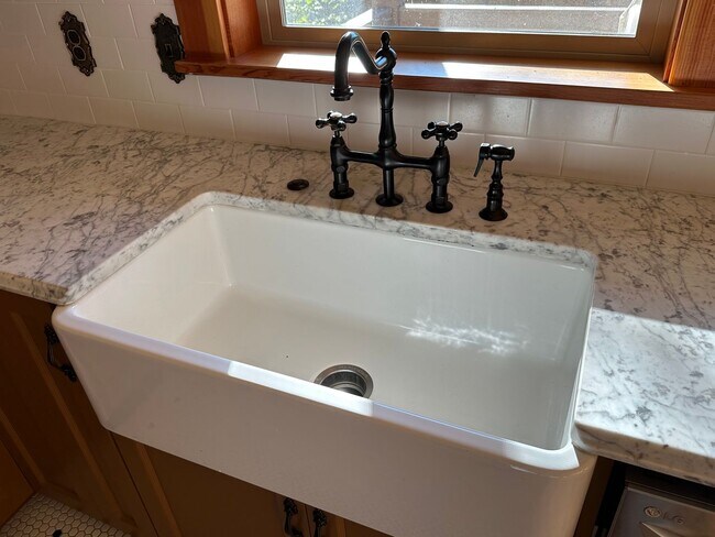 Building Photo - Luxury Craftsman with Spanish Accents & Bo...