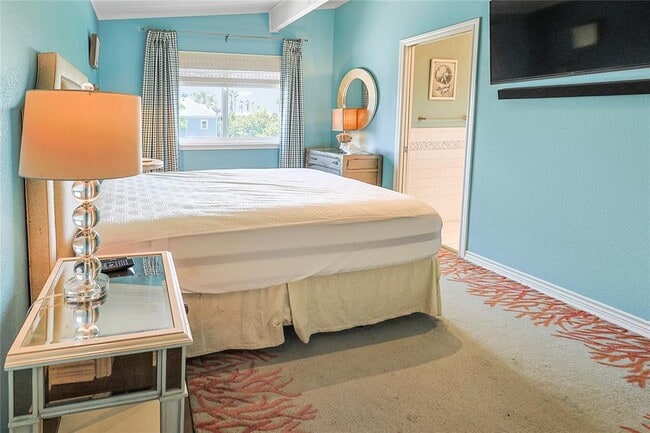 Building Photo - 2611 Avenue Q