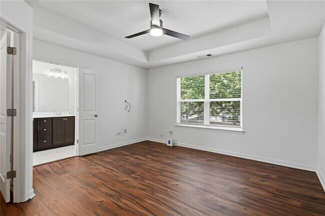 Building Photo - 2705 Avanti Way