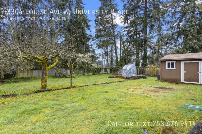 Building Photo - 3304 Louise Ave W