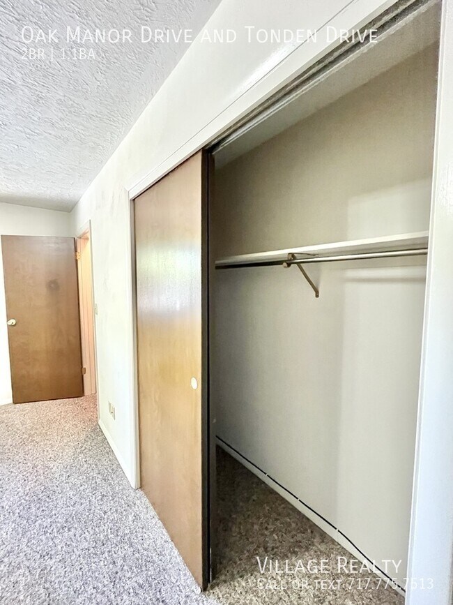 Building Photo - 188 Oak Manor Dr