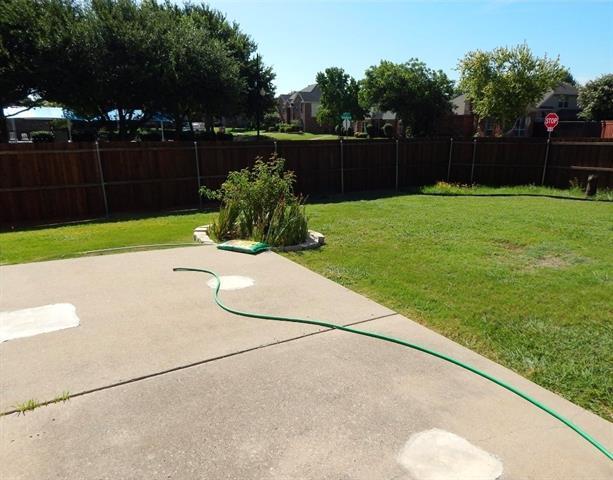 Building Photo - 2500 Coolwater Dr