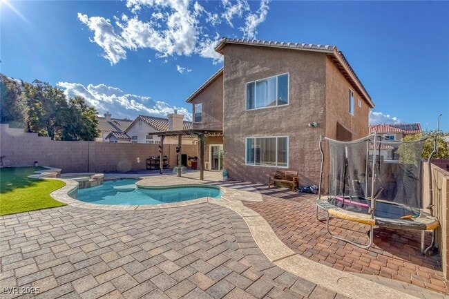 Building Photo - 1481 Rancho Ridge Dr