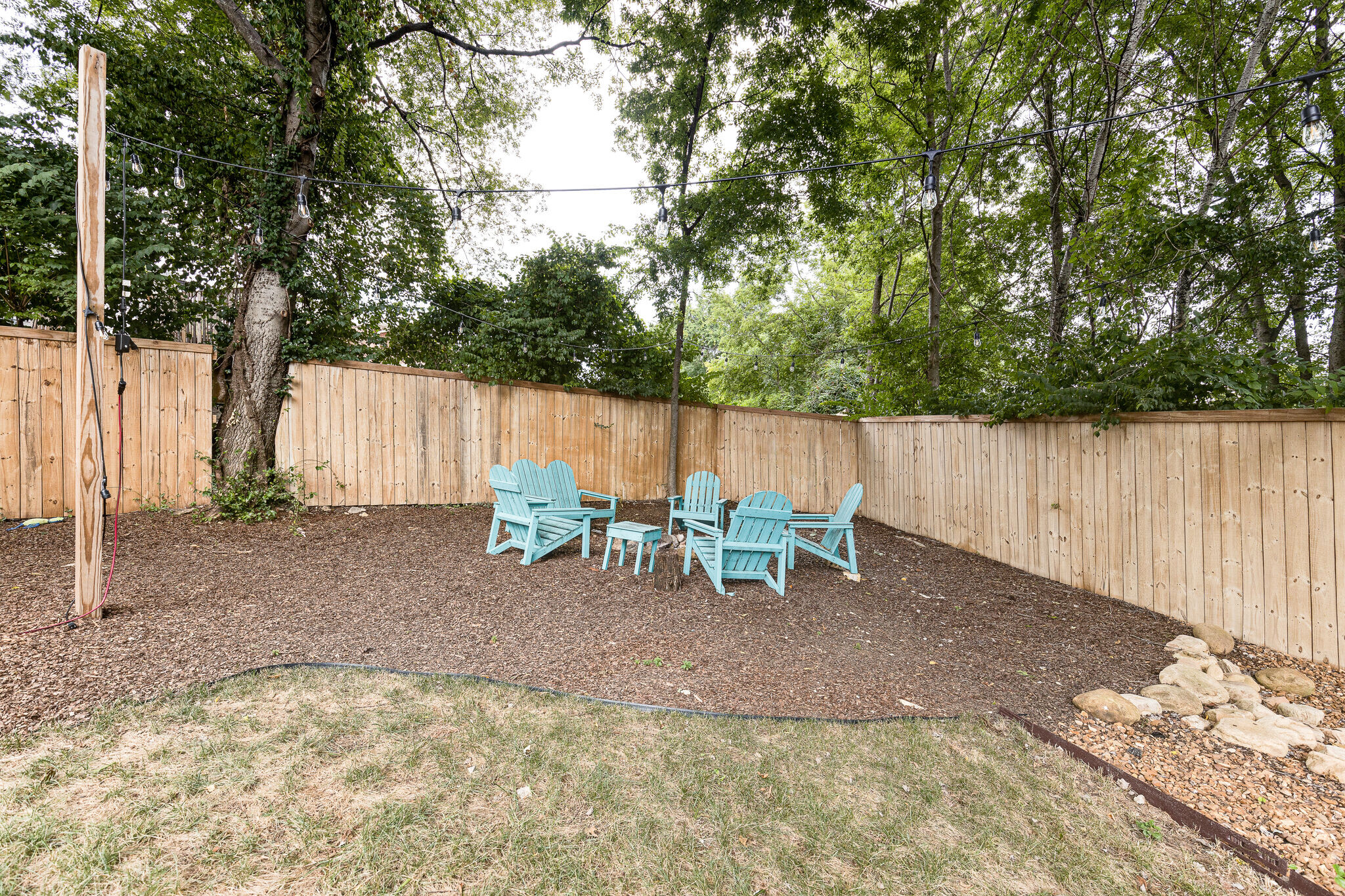 Building Photo - 2505 Oakwood Ave