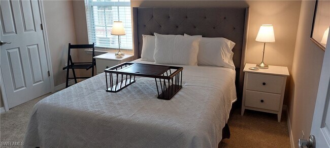 Building Photo - 8561 Violeta St