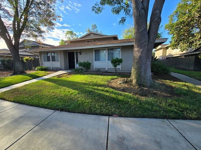 Primary Photo - El Cajon Townhome - 2 Br., 1.5 ba. 92019.