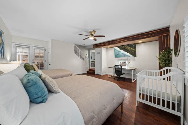 Building Photo - 10150 Sierra Madre Rd