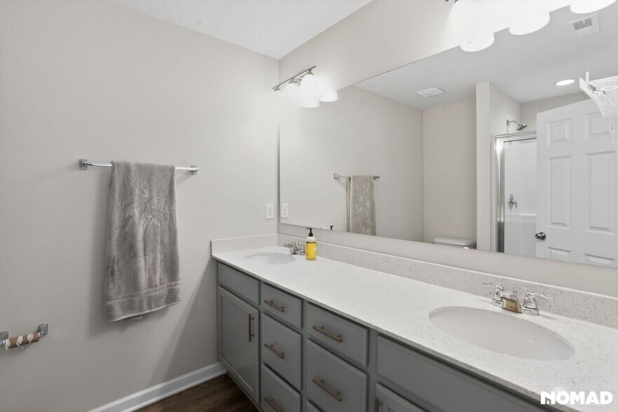 Building Photo - 2942 W New York St