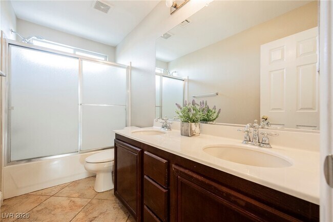 Building Photo - 6720 Song Sparrow Ct