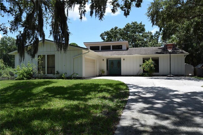 Building Photo - 12806 Twin Branch Acres Rd