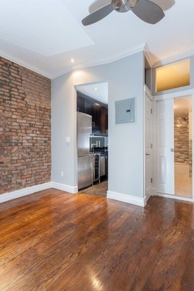 Building Photo - East 32nd Street