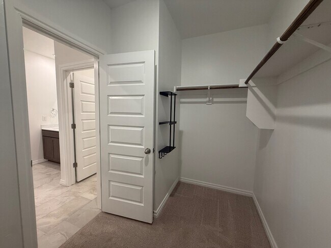 Building Photo - 9048 NW 149th Ter