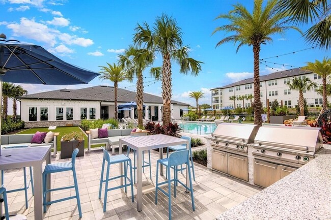 Building Photo - 1311 Elan Dr