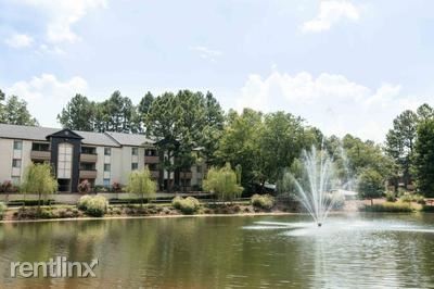 Building Photo - 2121 Windy Hill Rd