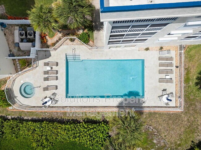 Building Photo - 190 Pinellas Ln