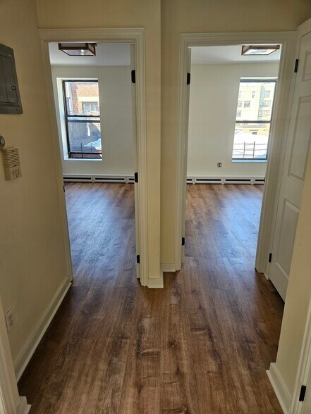 Building Photo - 367 Saint Marks Ave