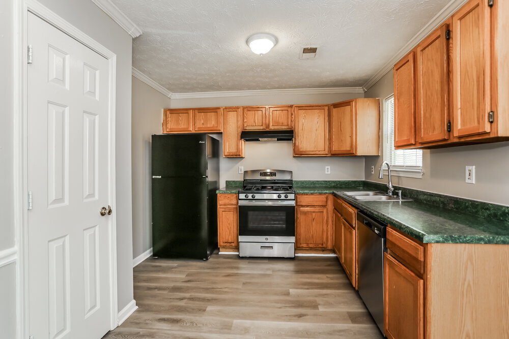 Building Photo - 5516 Wellborn Creek Dr