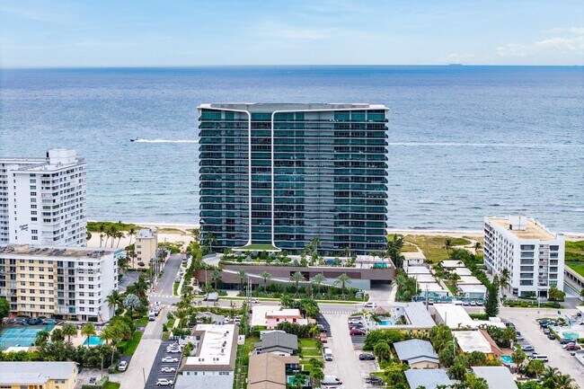 Building Photo - 900 N Ocean Blvd