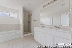 Building Photo - 14820 Goldfinch Wy