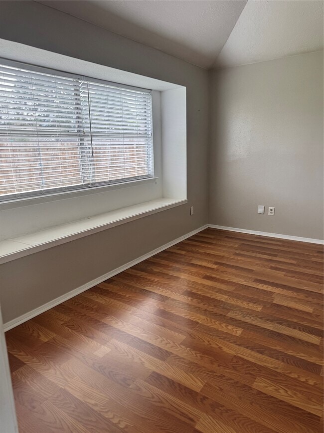 Building Photo - 2602 Grand Teton Dr