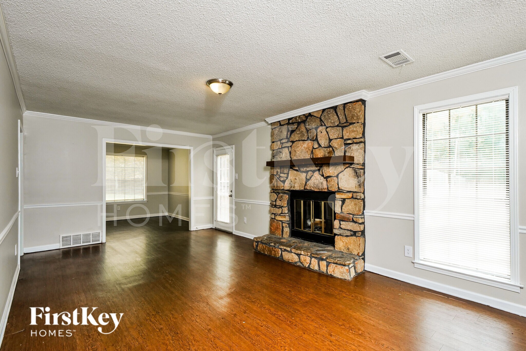 Building Photo - 3758 Rippling Creek Ln