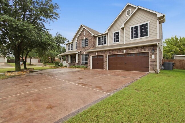 Building Photo - 113 Scarlet Oak Cove