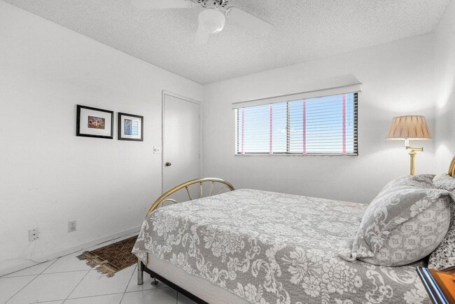 Building Photo - 7310 Ashford Pl