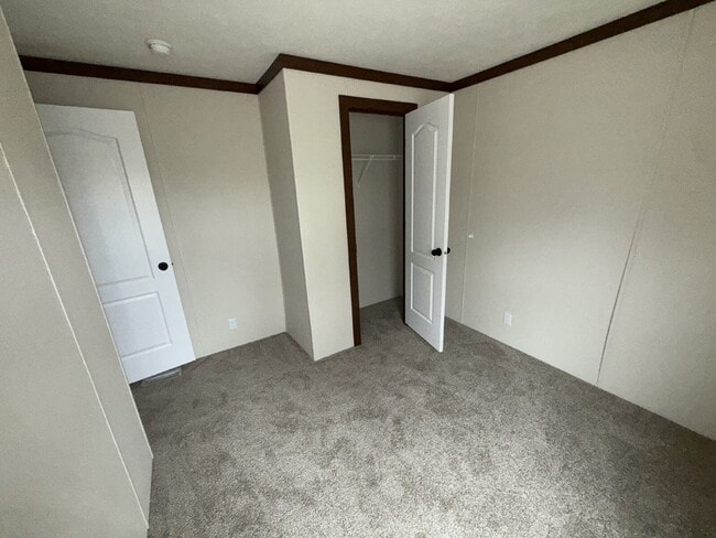 Building Photo - Rare 4-Bedroom Home – Perfect for Larger Families!