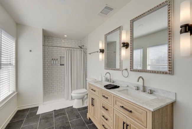 Building Photo - 6315 Regency Ct