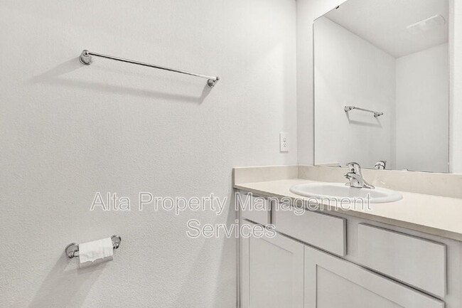 Building Photo - 3754 Spotted Fawn Ct