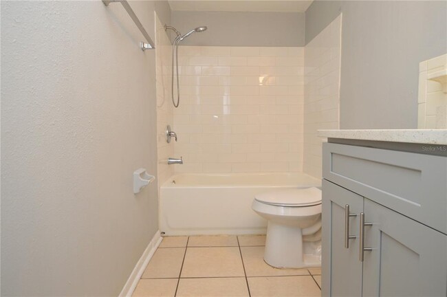 Building Photo - 11734 N 14th St