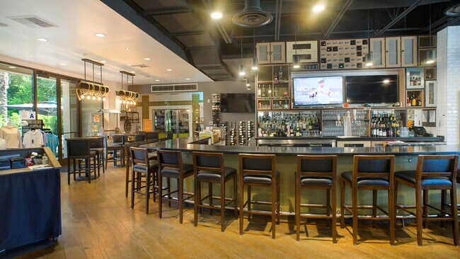 Building Photo - 82830 Logan Creek Dr