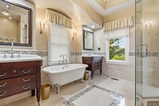 Building Photo - 508 Centre Island Rd