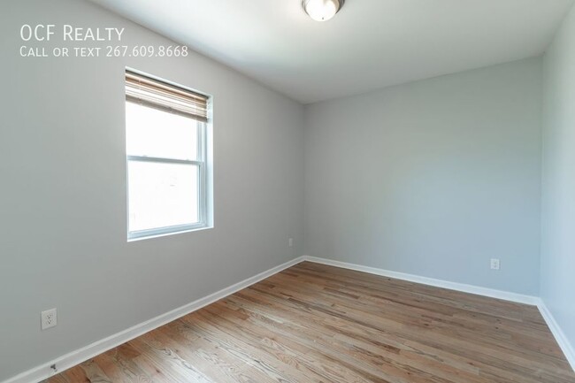 Building Photo - Four Bedroom Apartment near Temple University