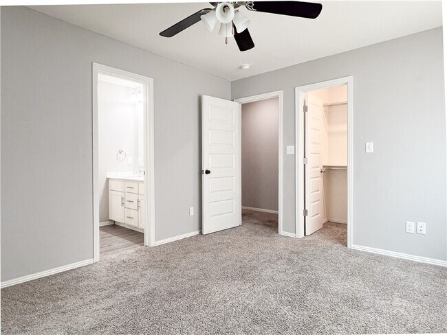 Building Photo - 4066 W Sardinia Way