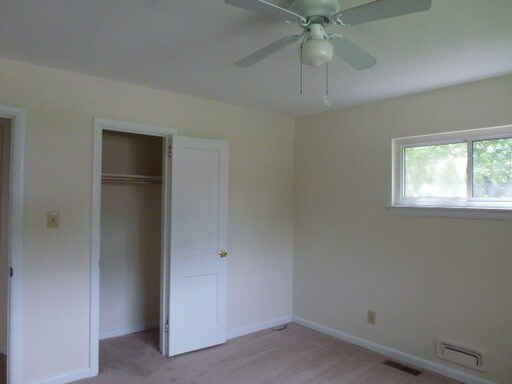 Building Photo - 8412 Norristown Dr