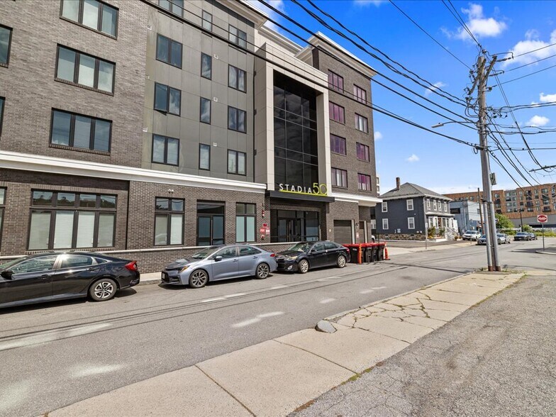 Building Photo - 50 Hichborn St