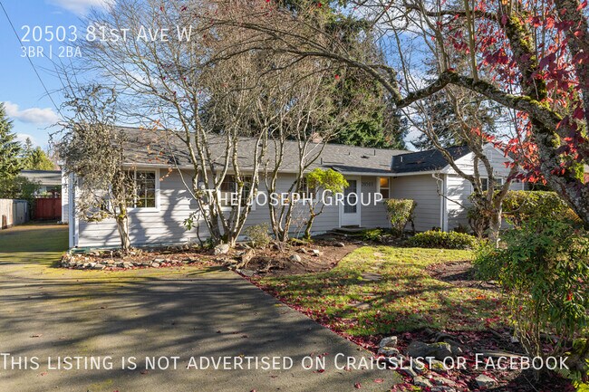 Primary Photo - Open and bright 3 bed/1.75 bath in Edmonds!