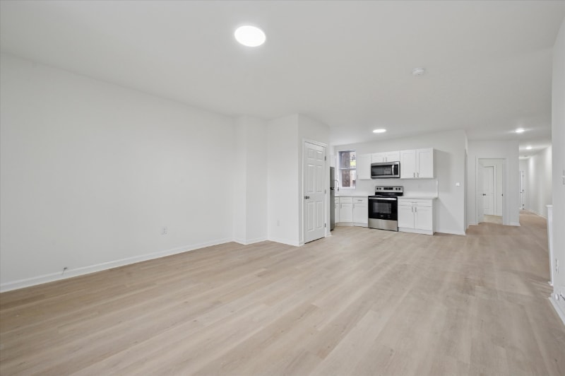 Building Photo - 5431 Walnut St