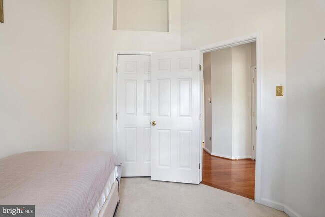 Building Photo - 8016 Brightlight Pl