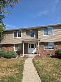 Building Photo - 1160 Catalpa Dr