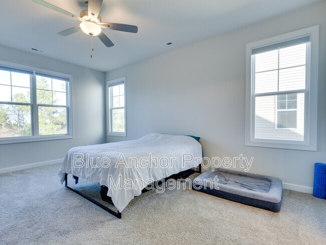 Building Photo - 2015 Folkstone Wds Ln