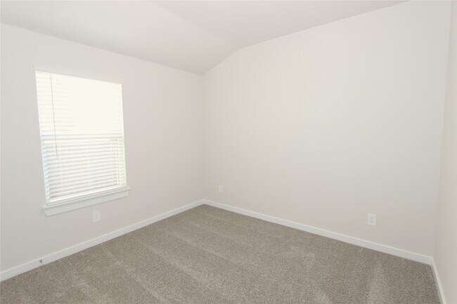 Building Photo - 2619 Good Morrow Dr