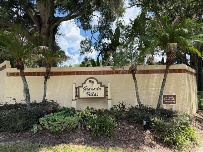 Building Photo - 8102 Ibiza Ct S