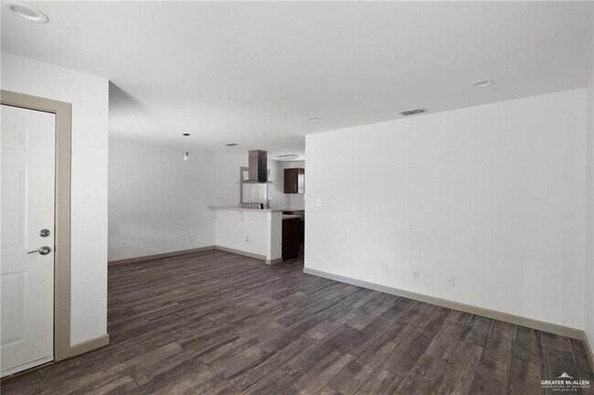 Building Photo - 2120 Grambling Ave