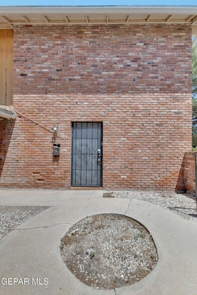 Building Photo - 10537 Gran Cima Ln