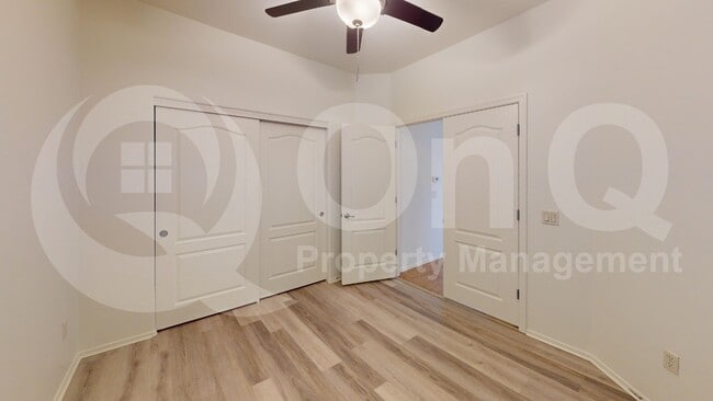 Building Photo - 11874 N Verismo Dr