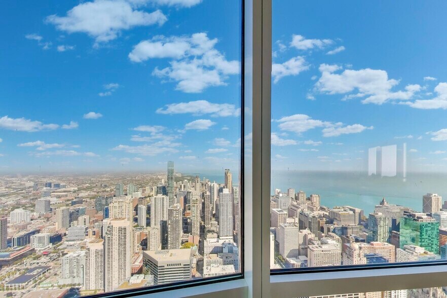 Building Photo - 401 N Wabash Ave