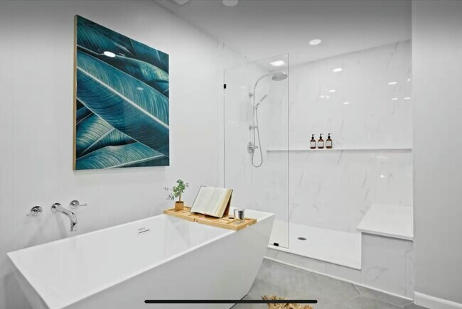 Building Photo - 11405 175th Rd N