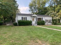 Building Photo - Spacious Four-Bedroom Home with Loft and P...